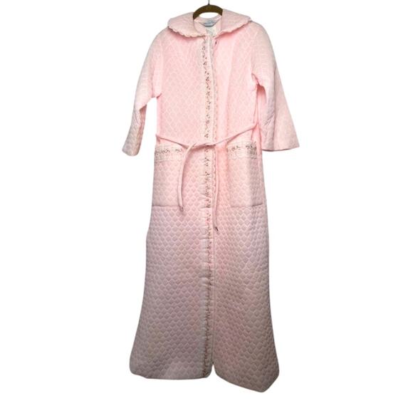 Vintage 1970's Quilted Pink Long Robe Embroidered Belted Snap Button House Coat - Picture 1 of 16